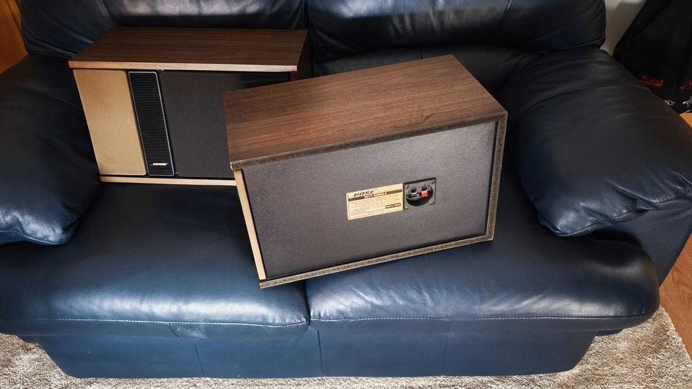 Colunas BOSE 301 Series II, Direct/reflecting, como novas.