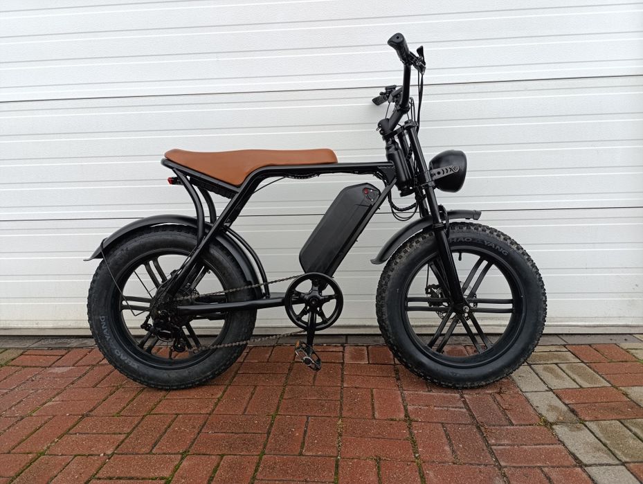 Rower elektryczny Fatbike manetka