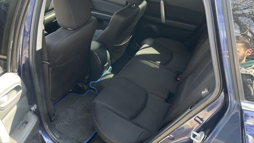 Продам Mazda.  6