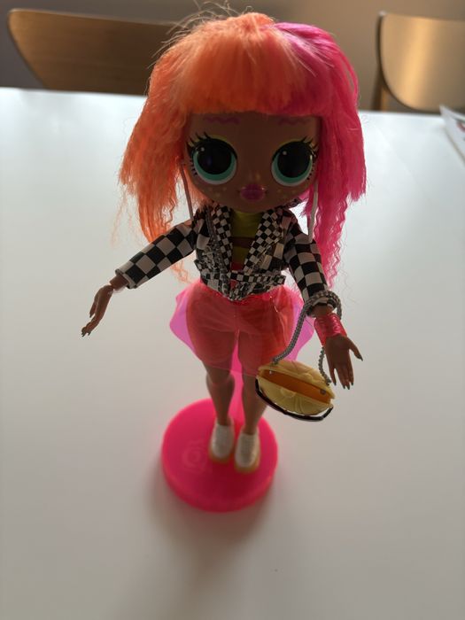 L.O.L. Surprise O.M.G. Neonlicious