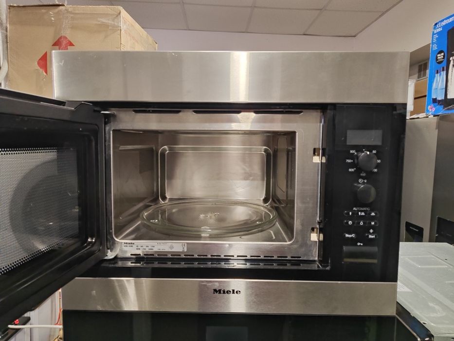 Комплект Miele мікрохвильовка + духовка із пароконвекцією з Європи