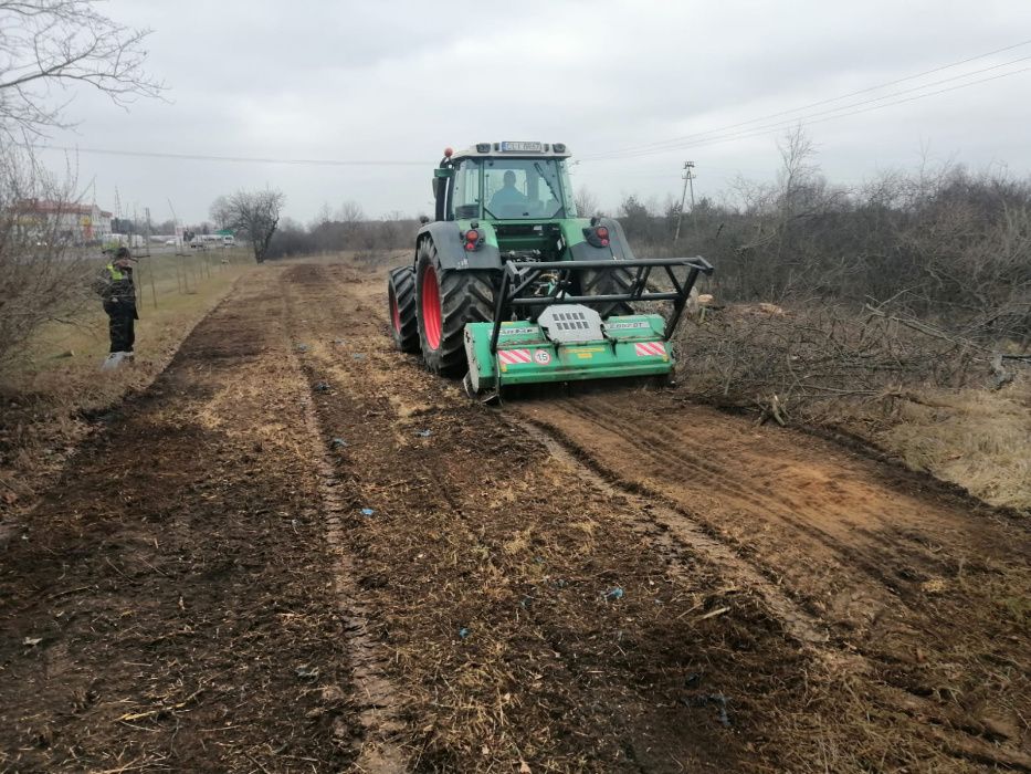 Mulczowanie Karczowanie Wycinka drzew Mulczer Leśny Czyszczeniedziałek