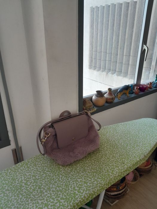 Vendo Mala de Senhora PARFOIS muito bonita como nova