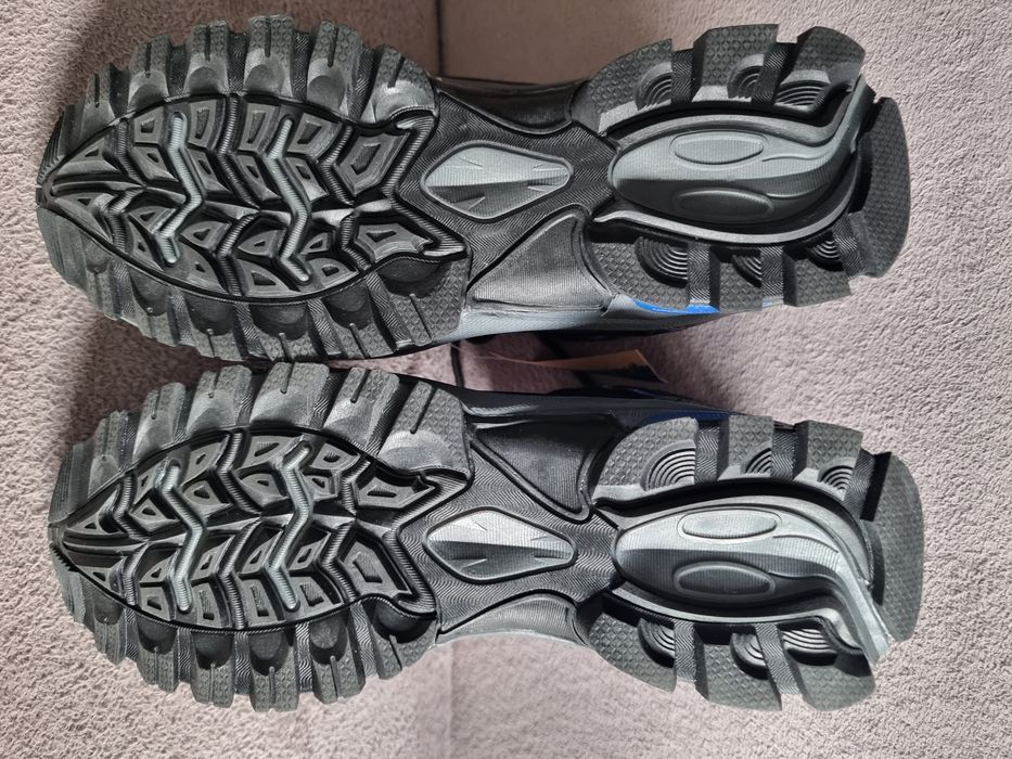 Buty zimowe r. 40
