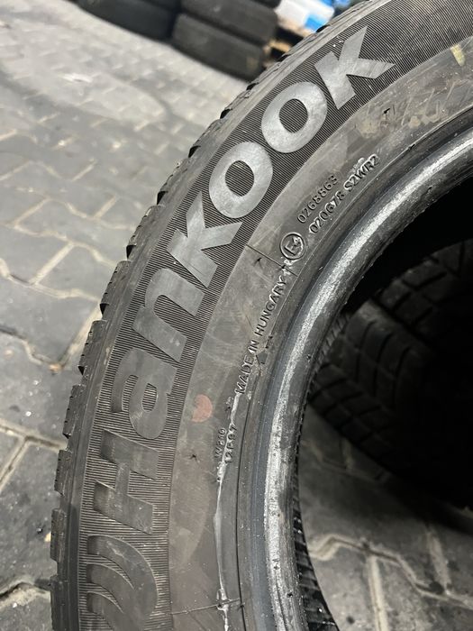 Шини,Резина,Пара,Зима 205/60/16 92H Hankook Winter Winter Icept Evo