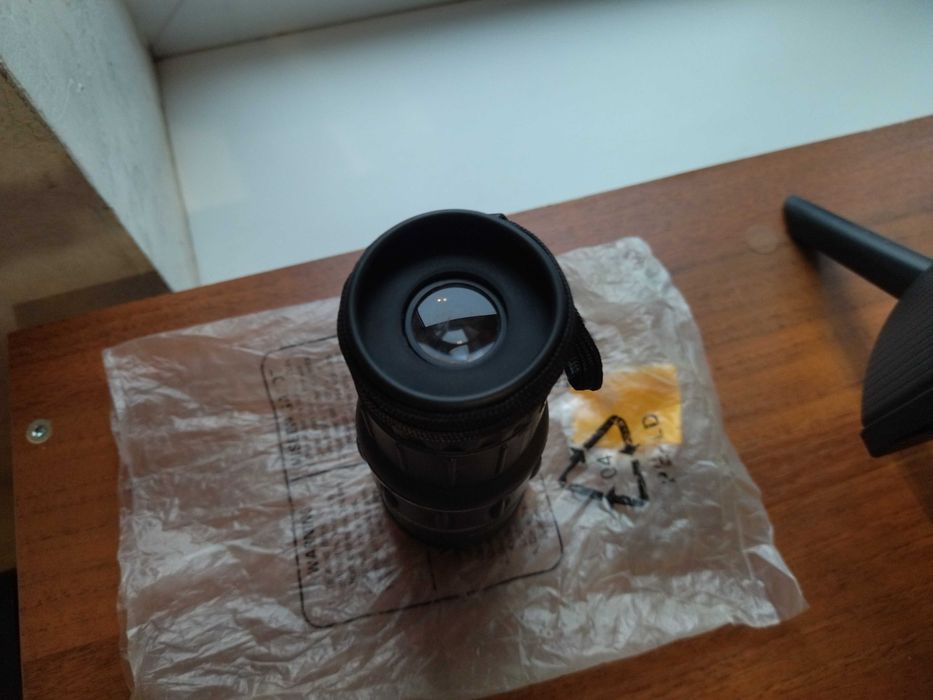 Монокуляр Bushnell 16x52