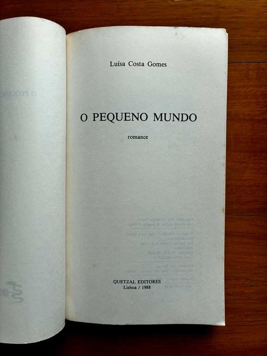 "O Pequeno Mundo" de Luísa Costa Gomes