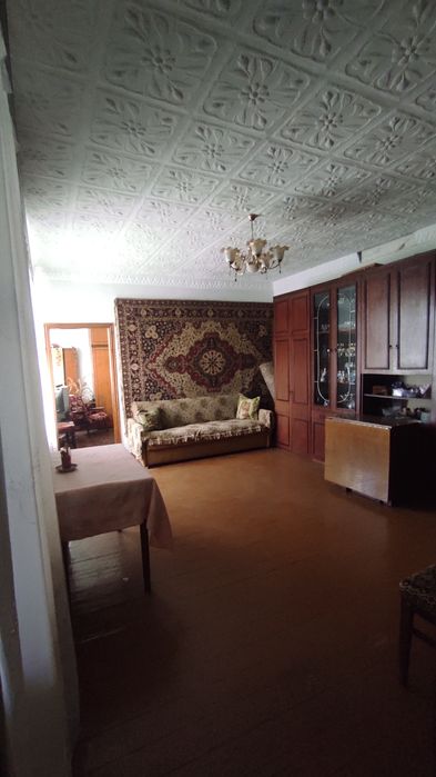 Продам частину будинку (квартиру)в Калинівці 8808