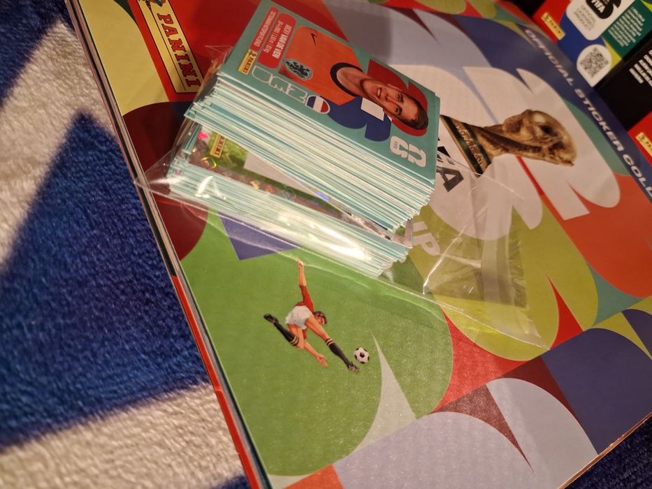 Lote 200 cromos mundial 2026  sem repetidos