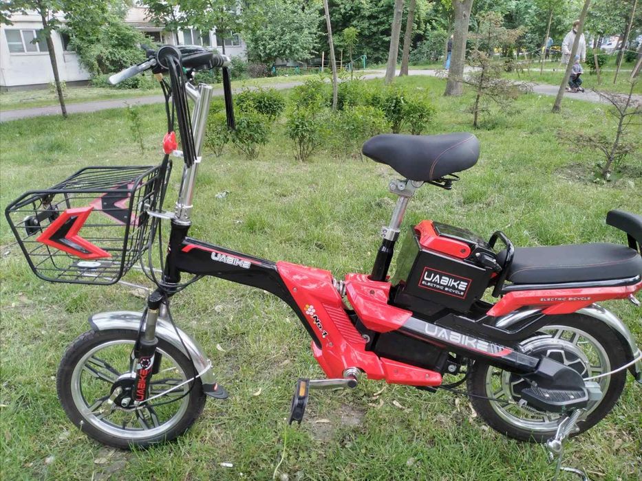 Електровелосипед без акума