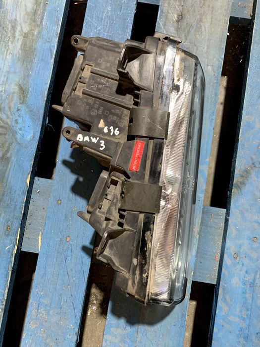 Farol Esquerdo Bmw E36