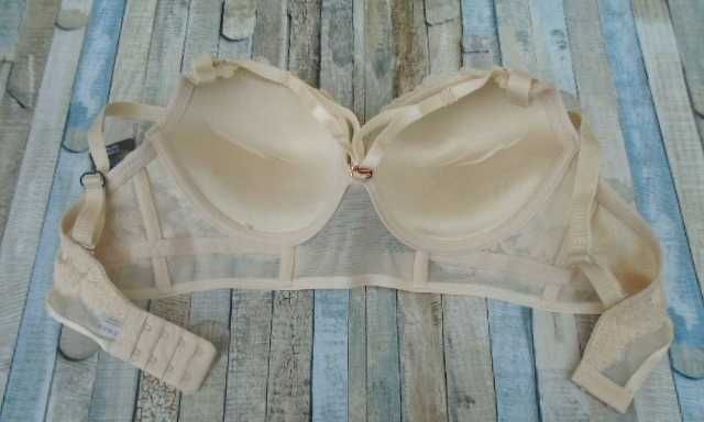 zmysłowy biustonosz z push-up 70/75C kremowy beż  ramiączka straps