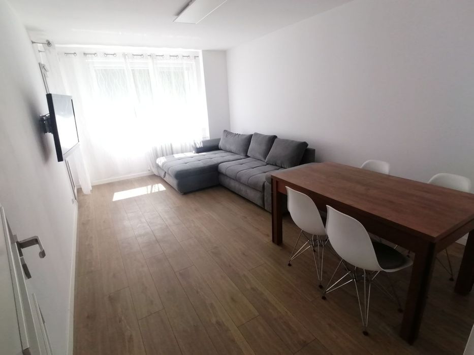REZERWACJA 3 pokojowe mieszkanie | 60,6 m² | parter | balkon | piwnica | centrum miasta - Widok 2