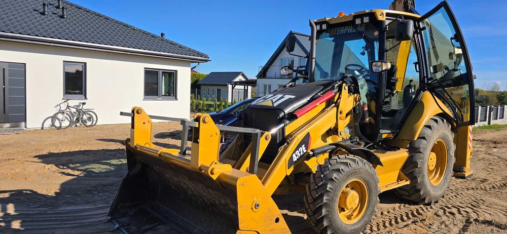 Koparko Ładowarka Cat 432E