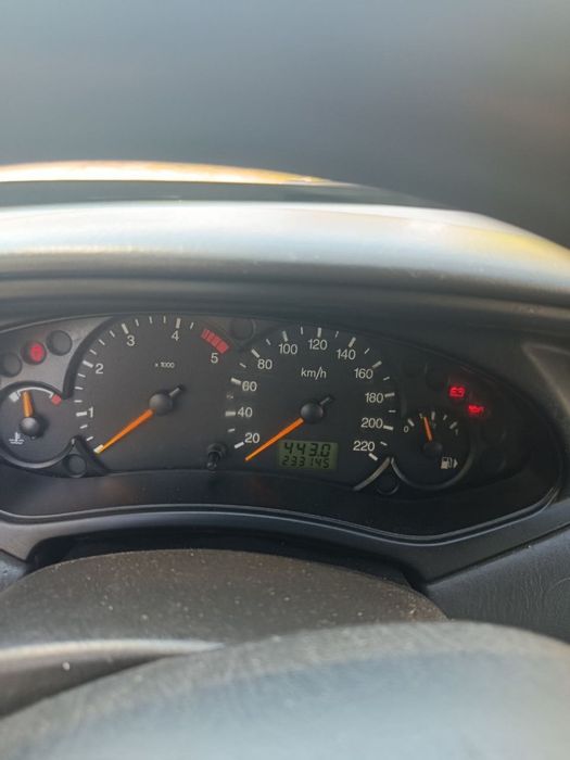 Ford focus 2003