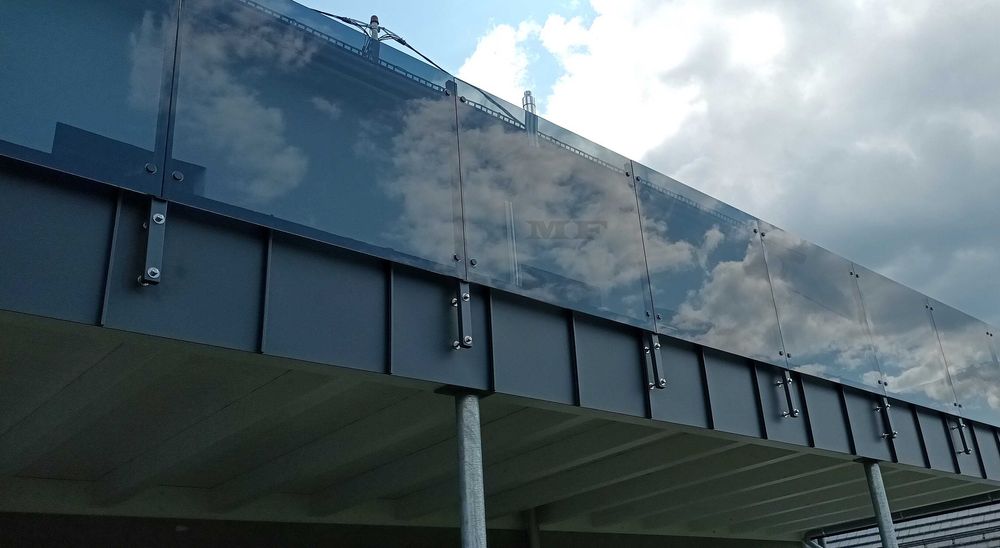 Balustrada szklana / barierka szklana