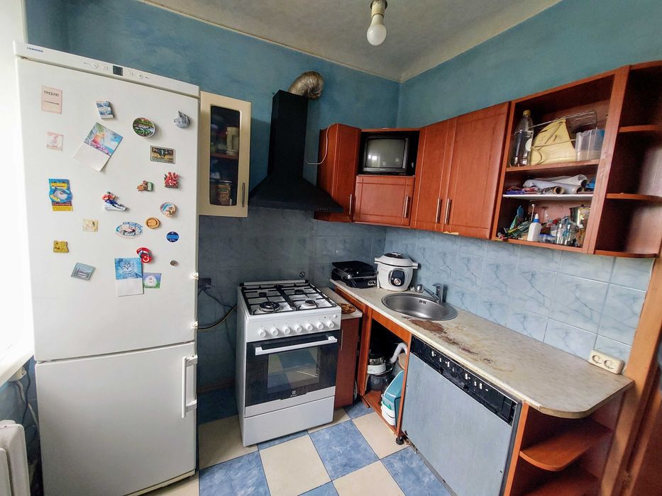 Лівобережна,Дарниця,2к квартира,Дарницька площа Чупринки 8а 50000у.о.