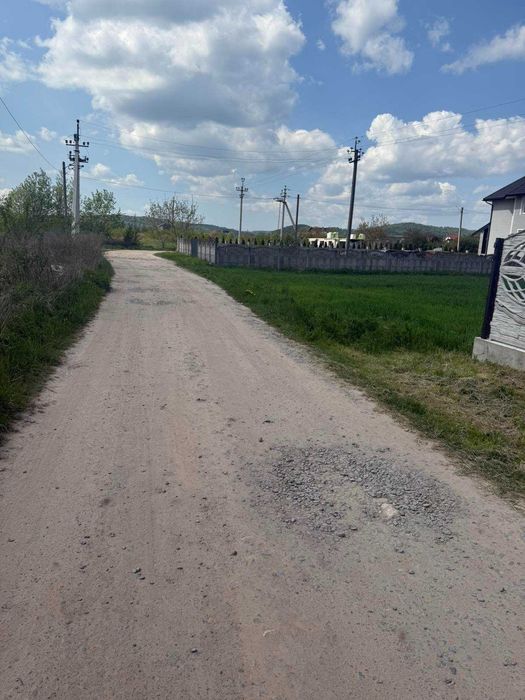 Ділянка 43,6 сотих, під забудову, с Чишки, ПІД РЯД КОТЕДЖІВ Відмінна!!