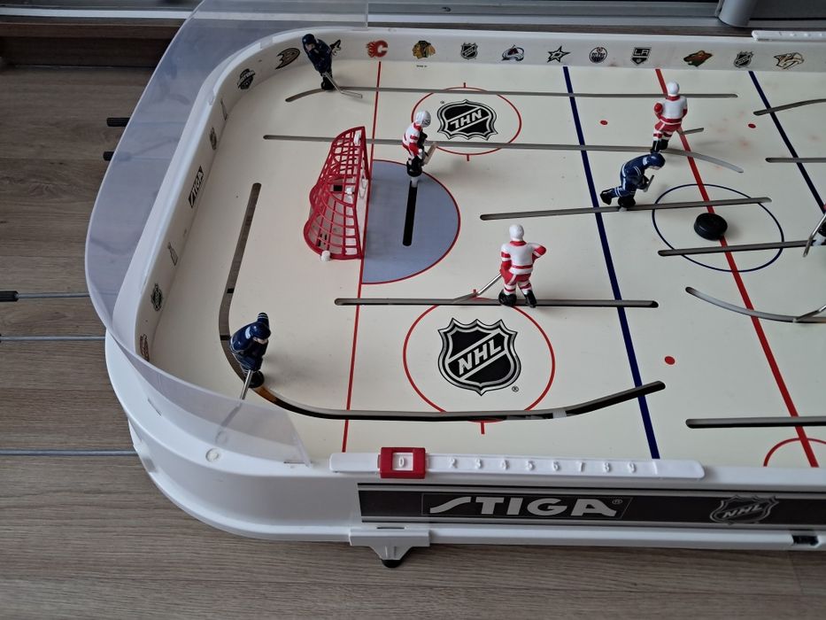 продам хокей STIGA ,очень качественная и надёжная в использовании игра