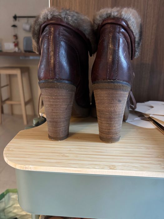 Botas MINELLI - pele - tamanho 37