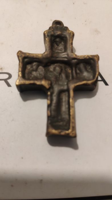 Cruz Bizantina +/- 700 800 DC