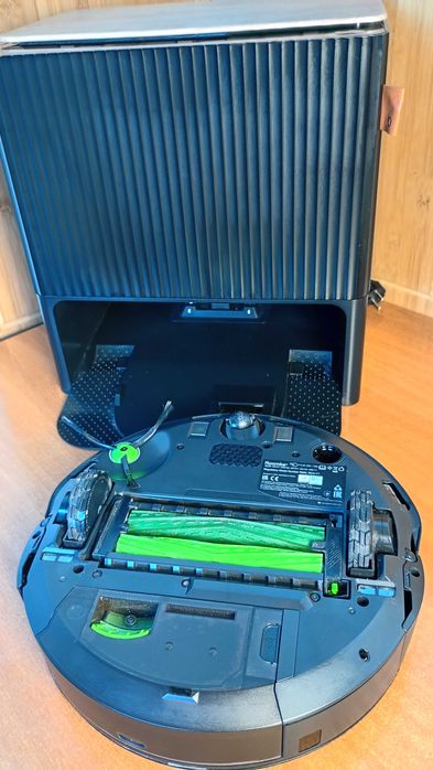 iRobot Roomba Combo J9+ - Robot odkurzacz