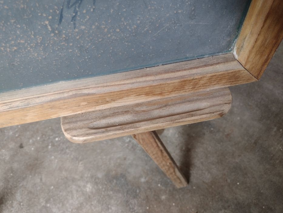 Quadro antigo de criança