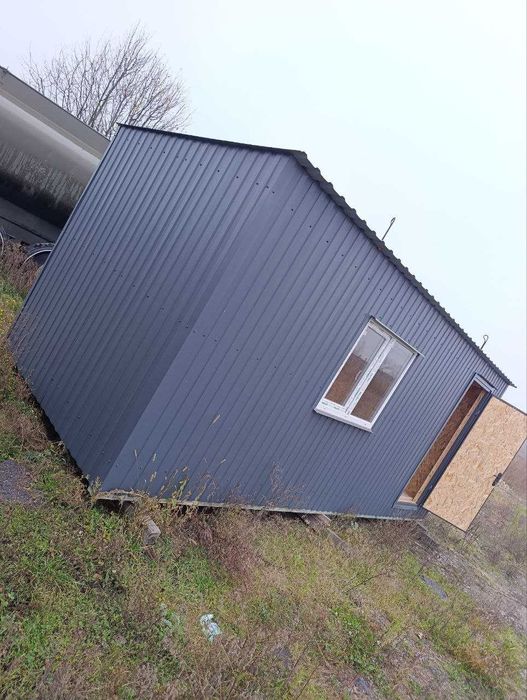 Побутівка під Офіс