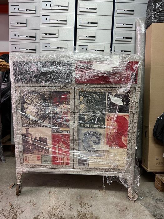 Cómoda de quarto estilo industrial vintage