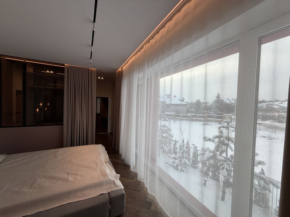 Продам будинок в Брюховичах з сучасним ремонтом