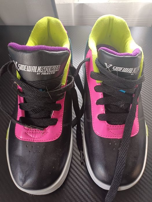 Buty z rolkami roz 35