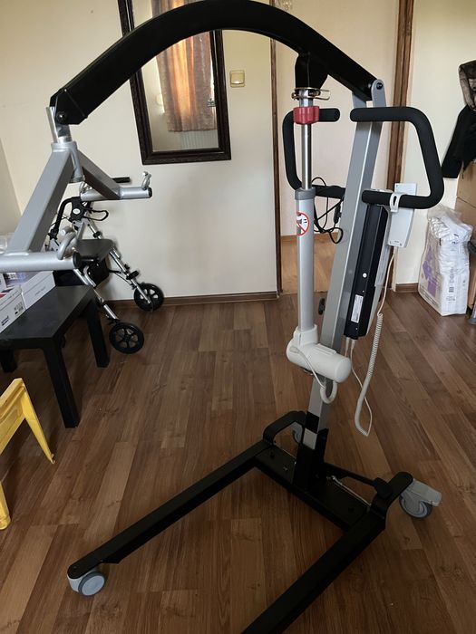 Podnosnik dla niepelnosprawnych Vitea Care Dawid Mini