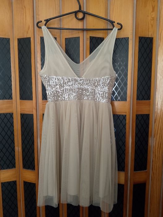 Sukienka tiulowa r s/m