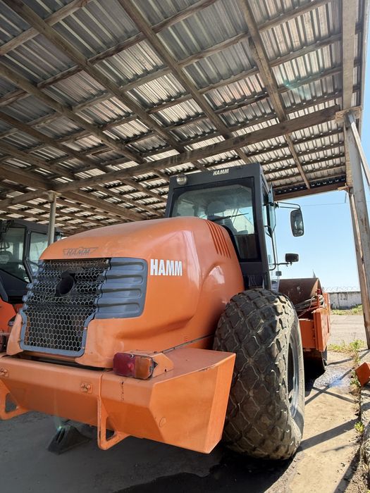 Каток грунтовый вибрационный  HAMM 3520