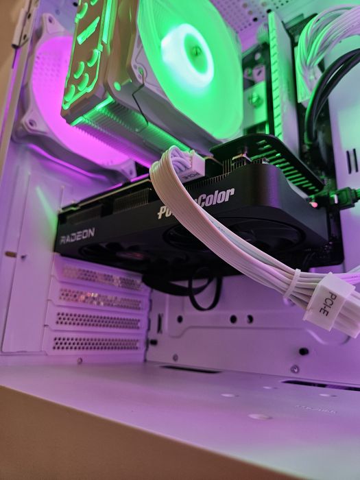 NOWY Komputer RX 9060XT/RYZEN 5600/16GB/Ssd/GWARANCJA!