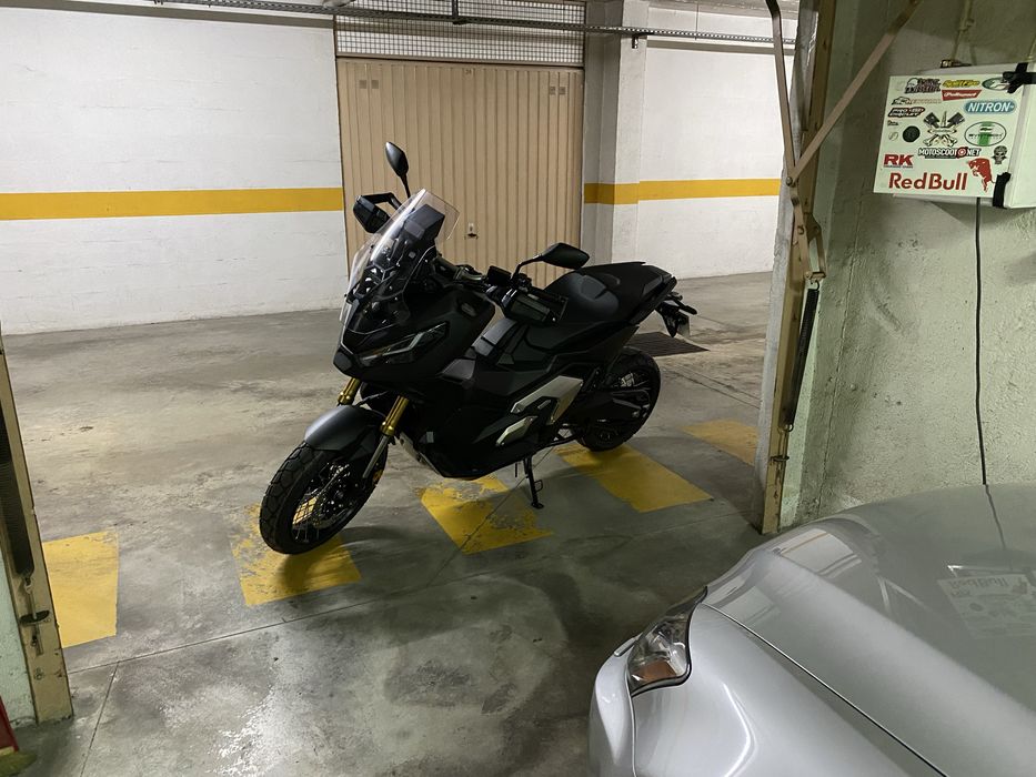 Honda Xadv 750 Preta