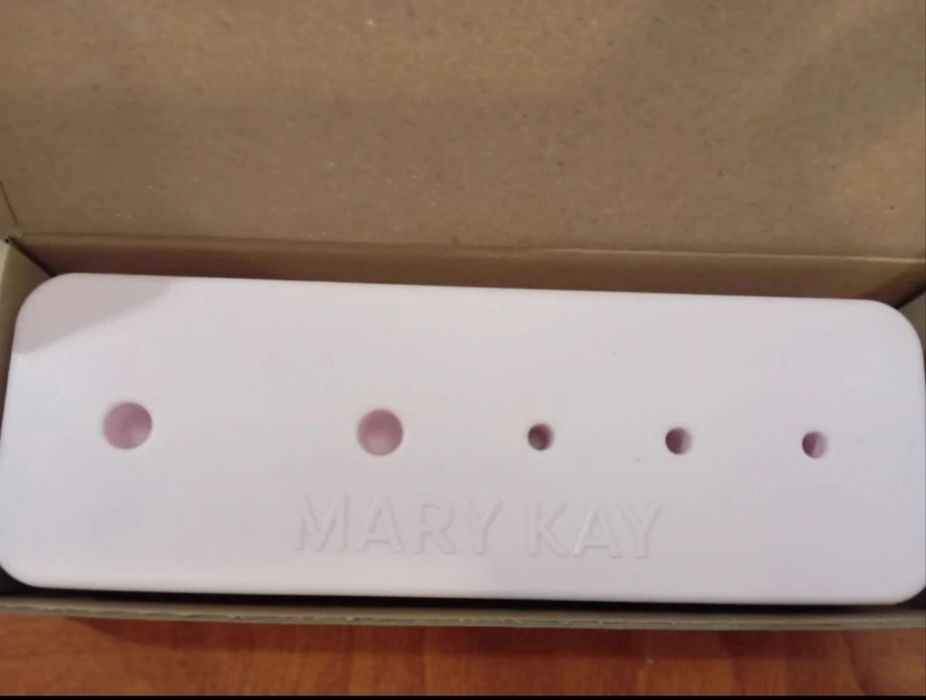 Nowy 2x1 & Stojak Organizer na Pędzle Mary Kay – Różowy / Oryginalny
