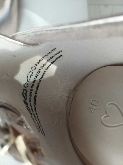 Marco Tozzi model: 2-22413 r. 40 Nowe! Eleganckie!