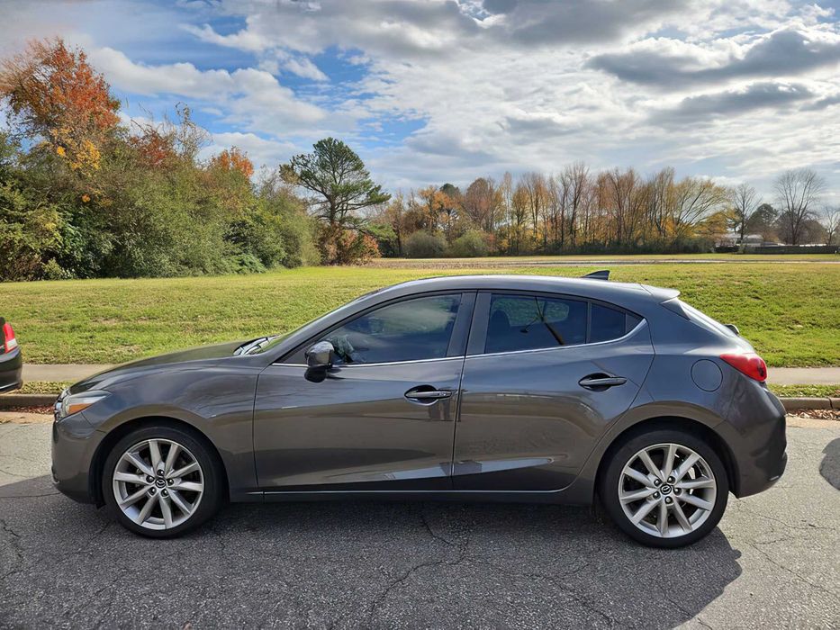Mazda 3      2017