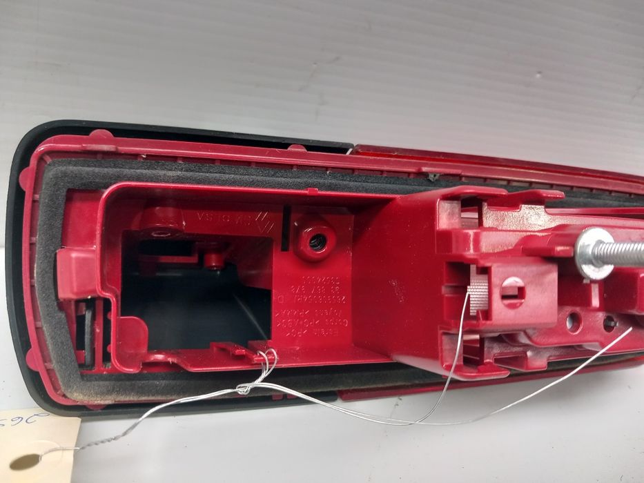 Farolim stop porta traseira Renault Trafic Fiat Talento Opel Vivaro