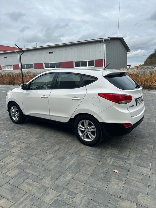 Продам власне авто hyundai ix35