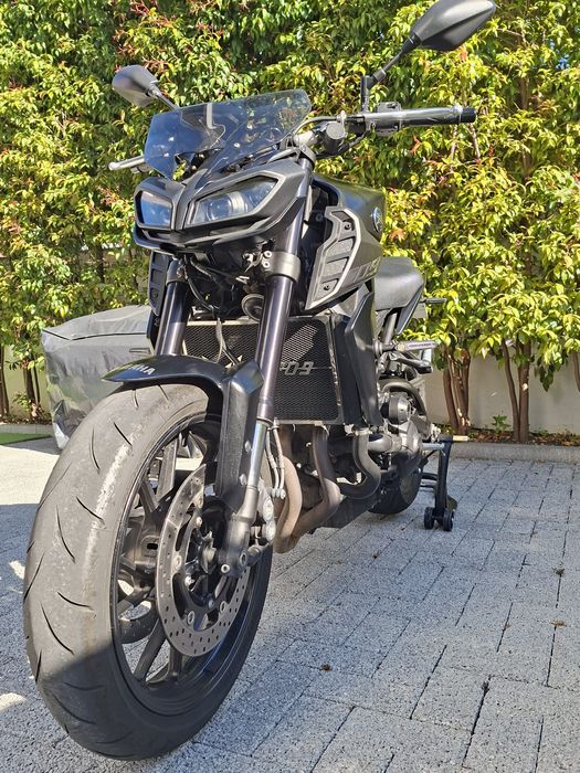 Yamaha MT-09 Preta