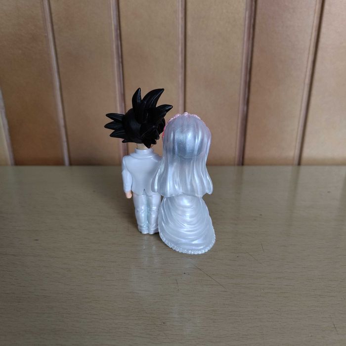 Figura Casamento Son Goku e Kika Dragon Ball