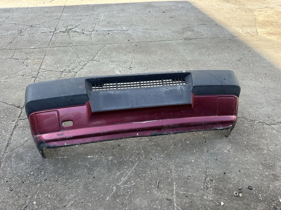 para-choque da frente fia uno ano 1993