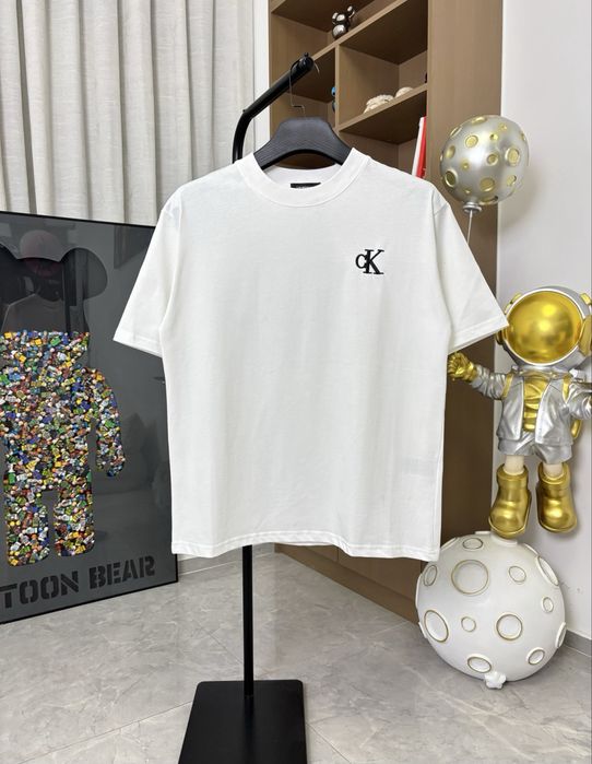 Футболка Calvin Klein в двох кольорах