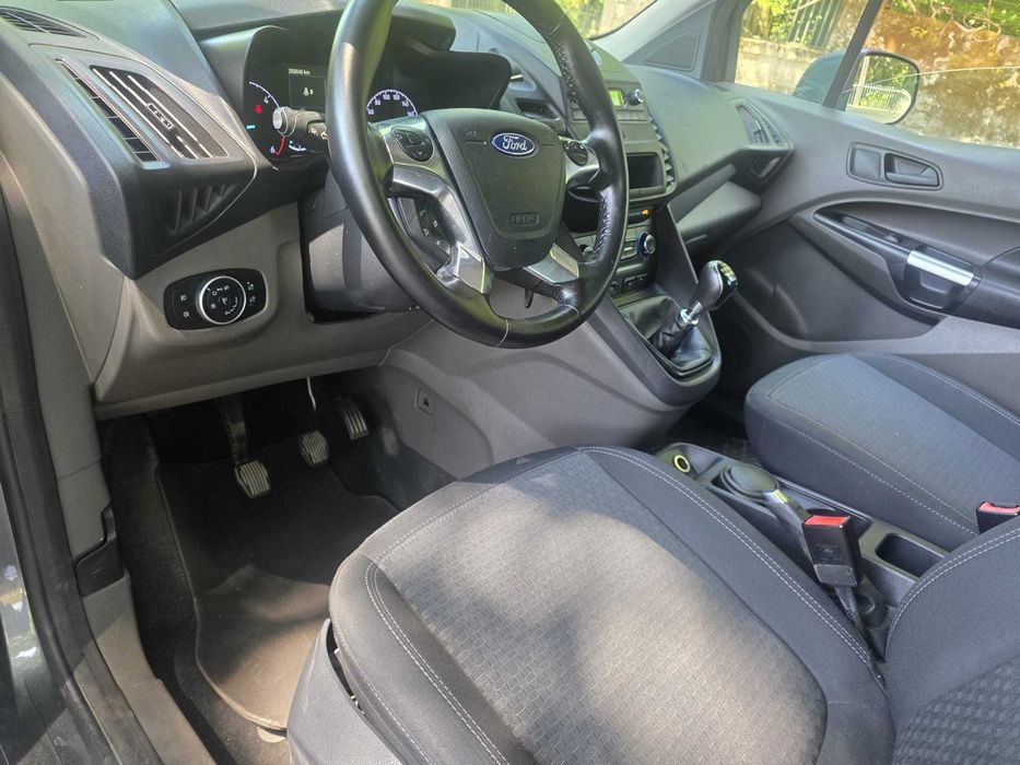 Ford Transit Connect 7 Lugares Credito até 120Meses