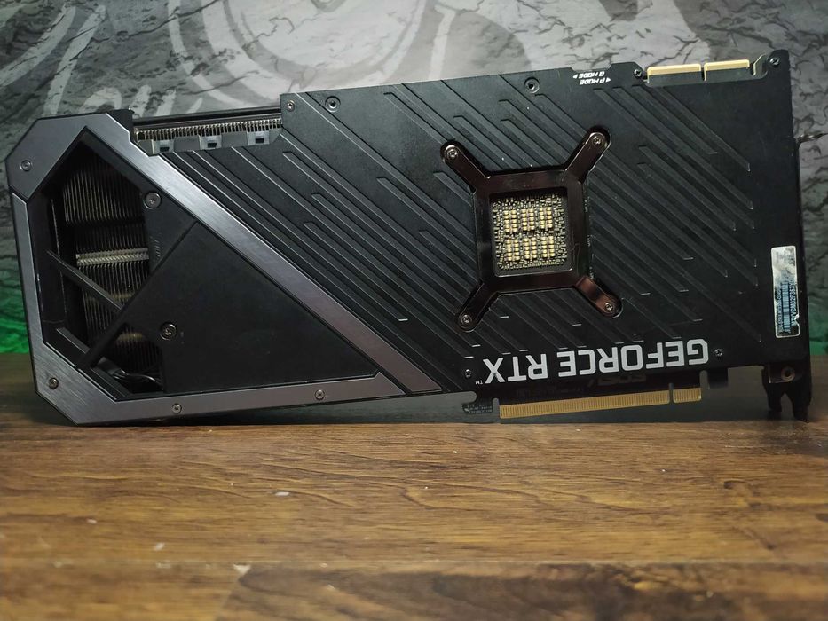 ЗНИЖКА! Відеокарта ASUS ROG Strix RTX 3090 20GB GDDR6X