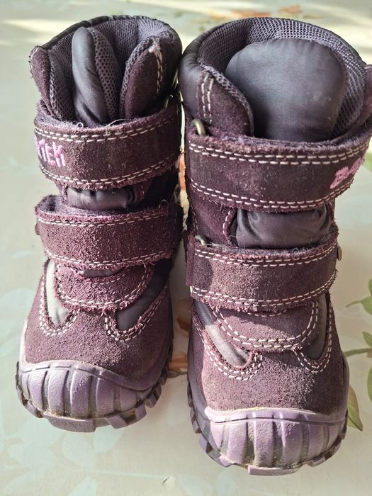 Zimowe buty dziewczęce, śniegowce Bartek, rozmiar 22