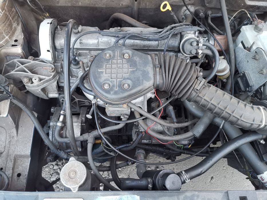 Продам автомобіль пежо 405