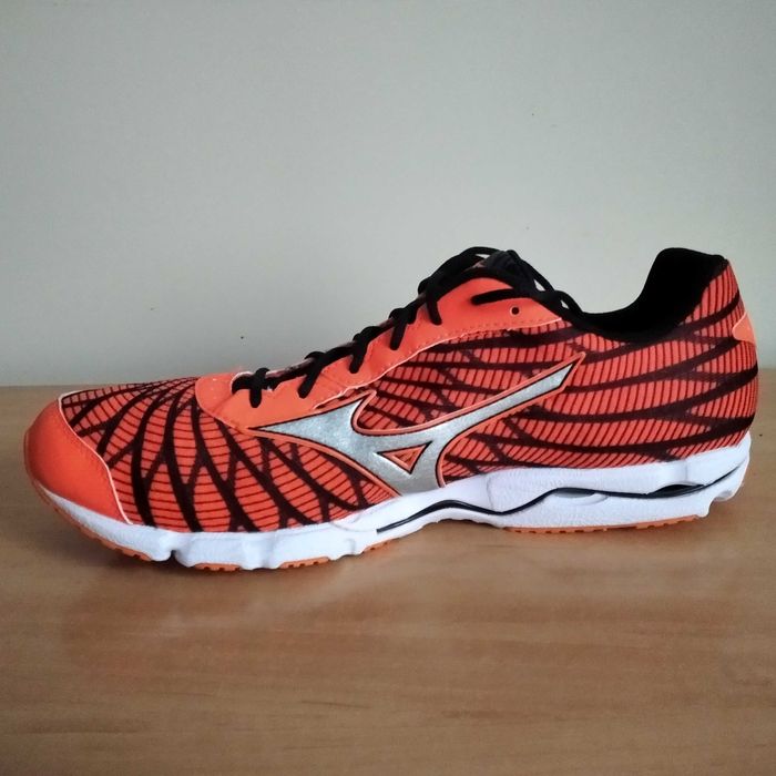 Profesjonalne buty biegowe MIZUNO Vave Hitogami 4 roz.eu-45